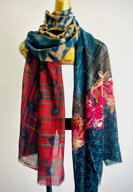 Printed Wool Scarf.
