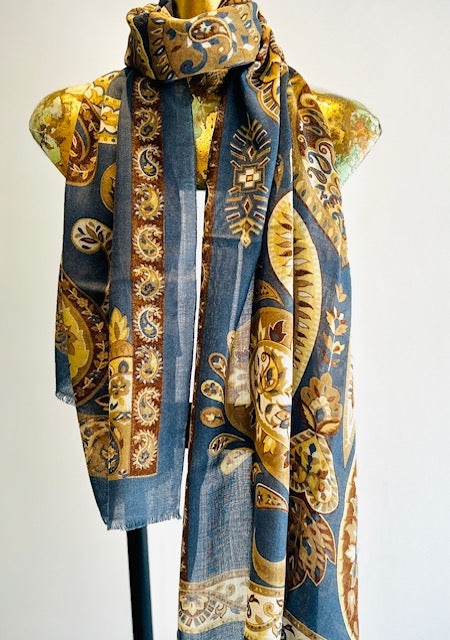 Printed Wool Scarf.