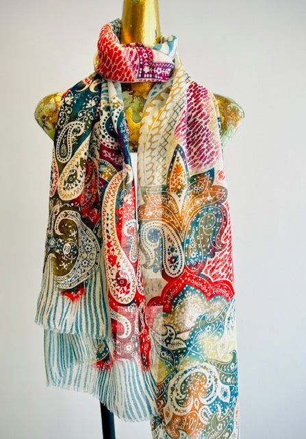 Printed Wool Scarf.
