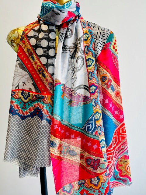 Printed Wool Scarf.