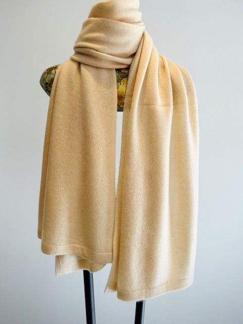 Luxurious Knitted Cashmere Shawl.