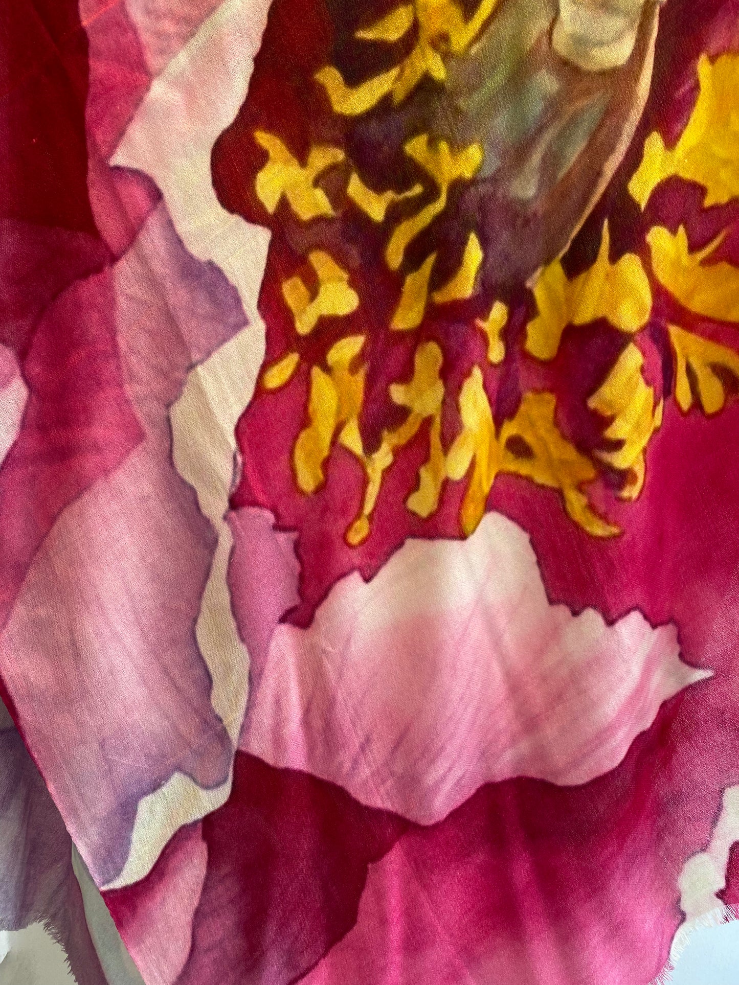 Luxury cashmere printed shawl complete view