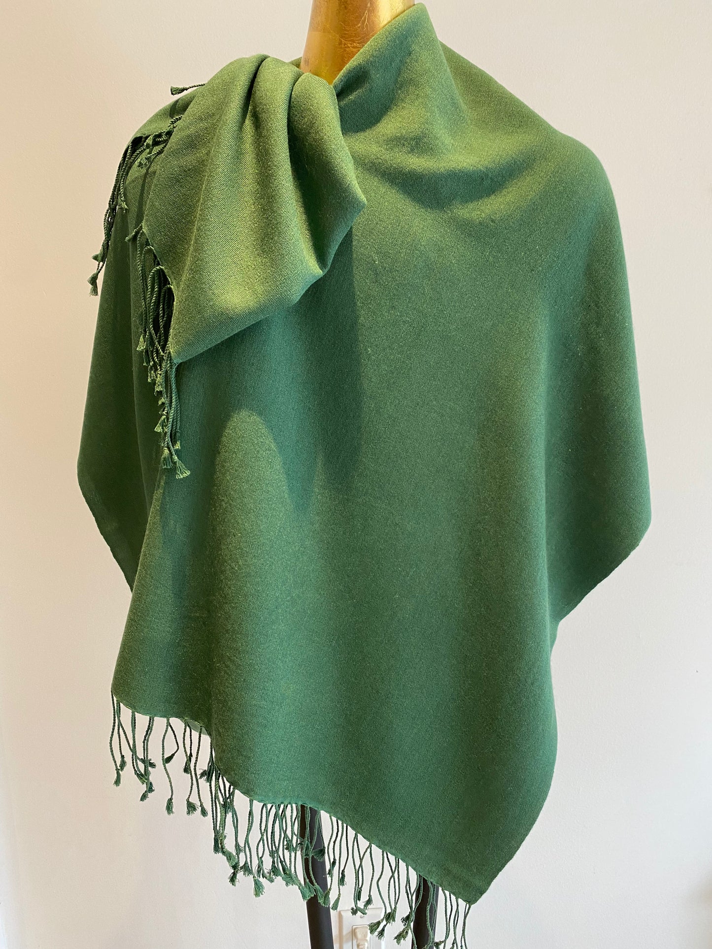 Classic Pashmina Shawl - 30% Off