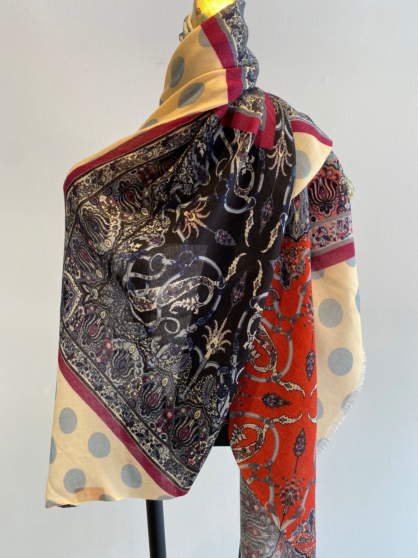 Luxurious colourful shawl with vibrant multicolor design - premium luxury wrap