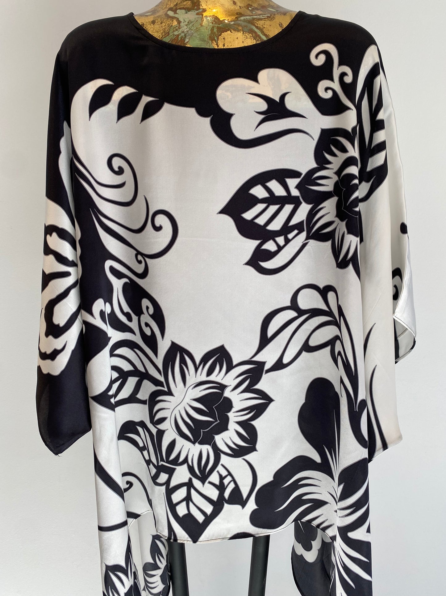 Black & White Silk