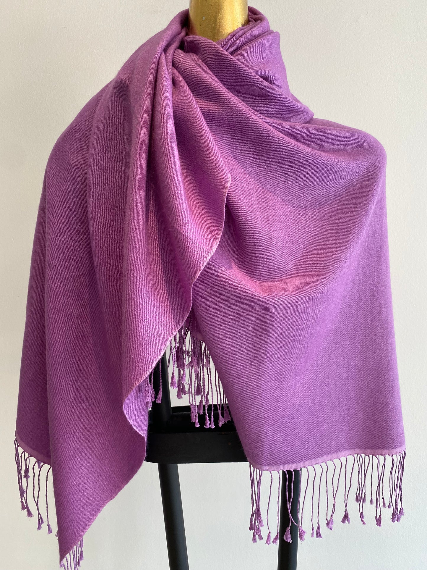 Classic Pashmina Shawl - 30% Off
