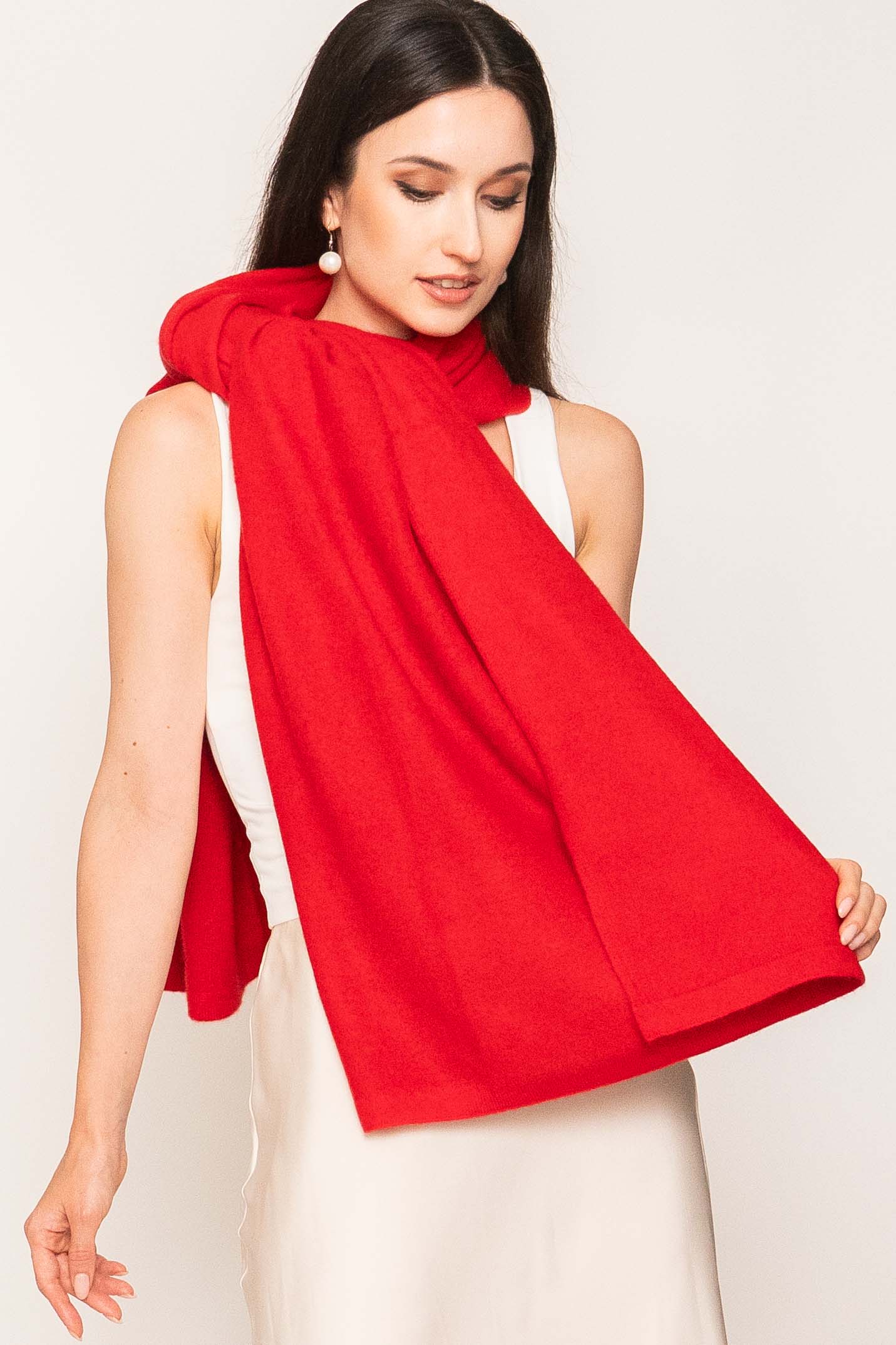 Luxurious Knitted Cashmere Shawl.