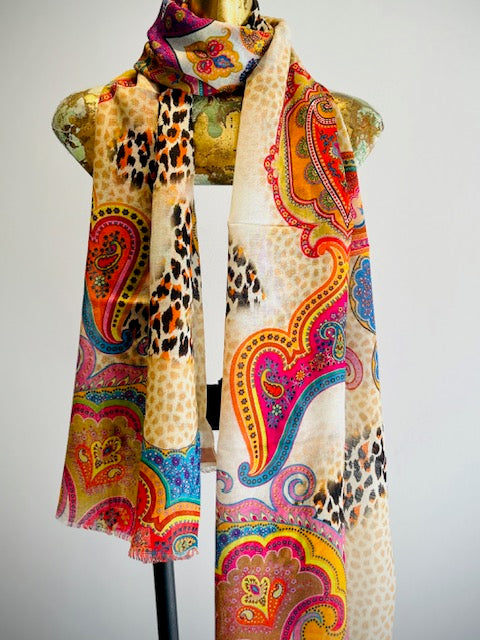 Printed Wool Scarf.