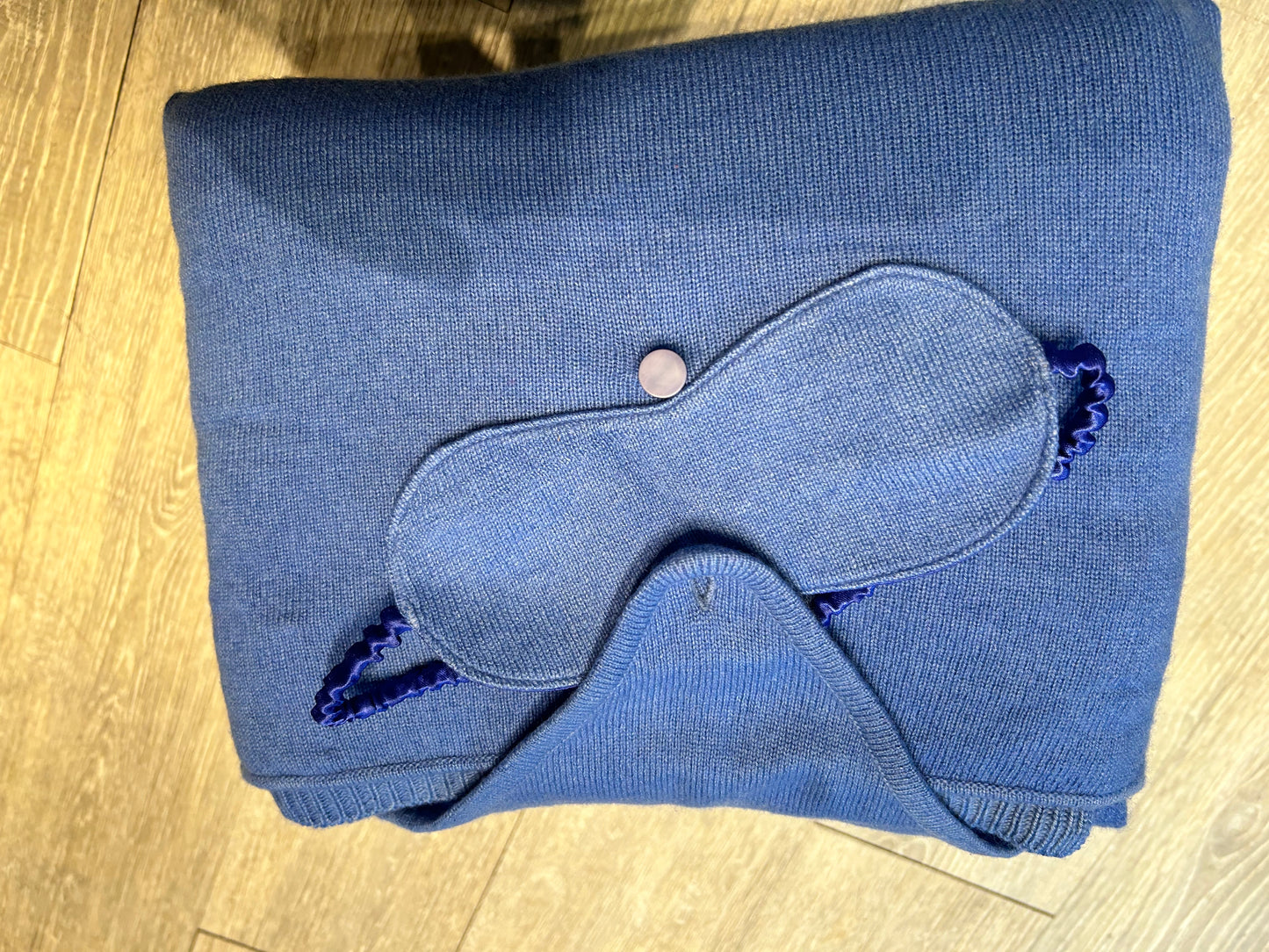 Cashmere Travel Blanket