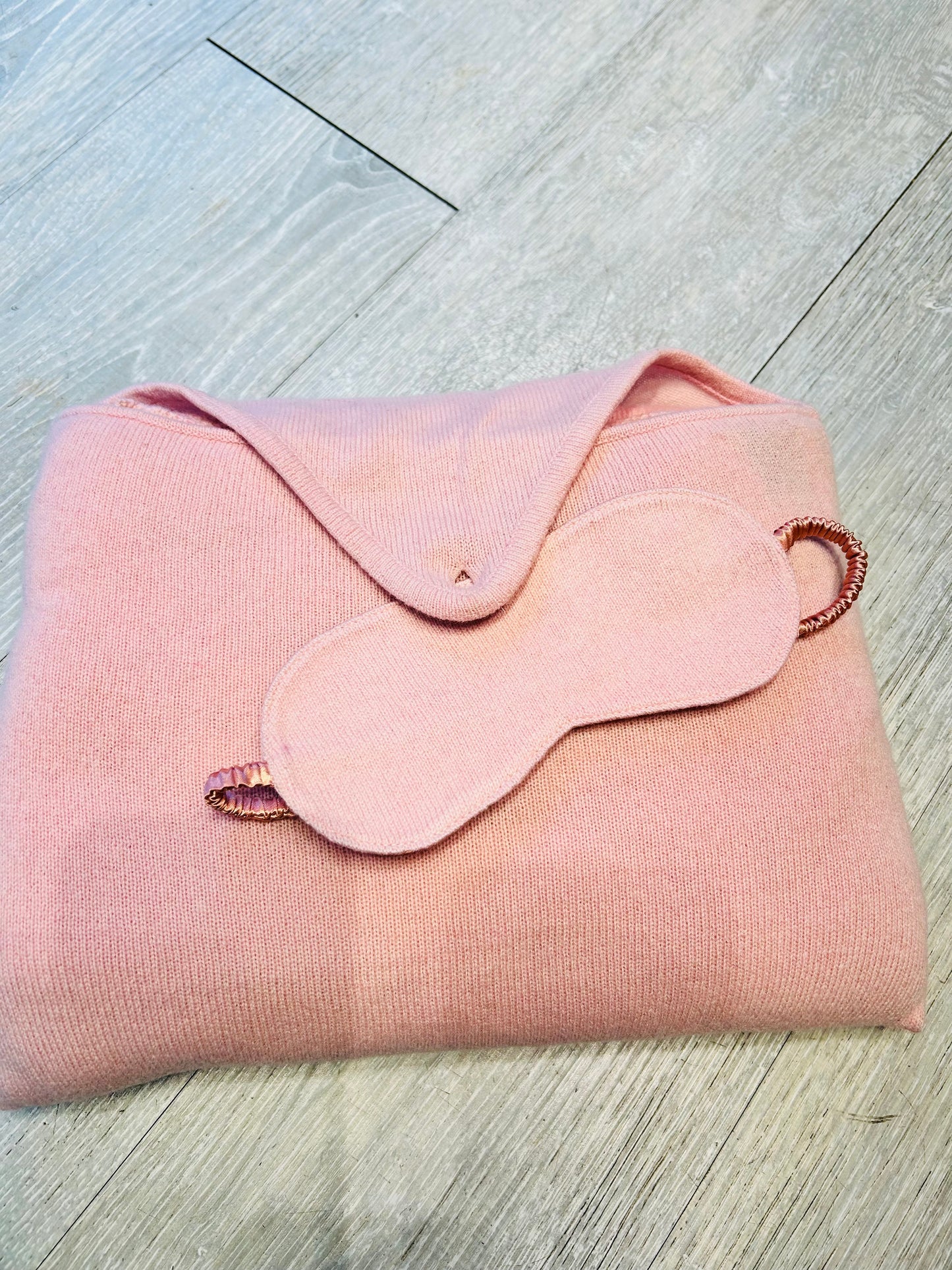 Cashmere Travel Blanket