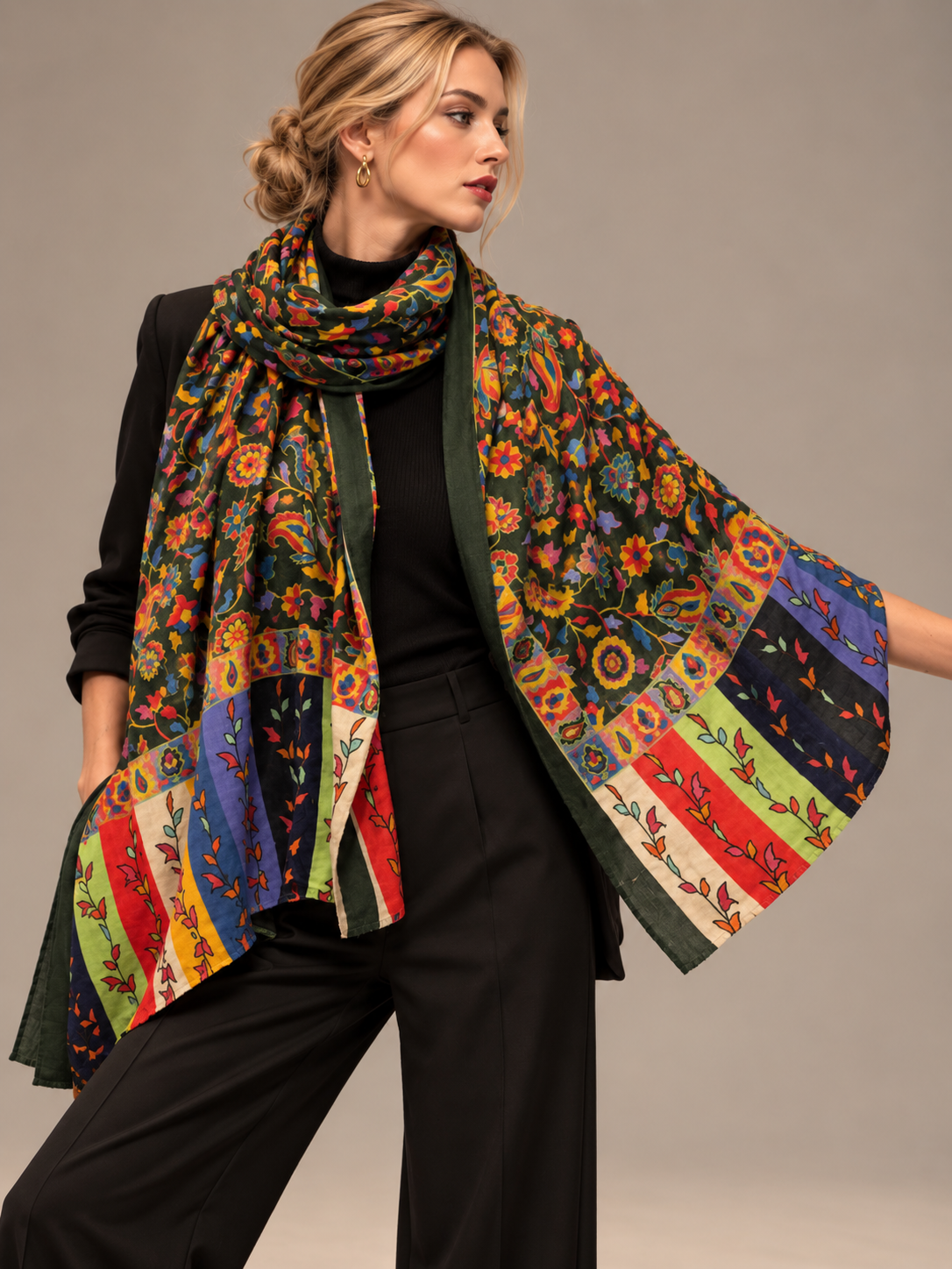 Handwoven cashmere shawl with beautiful floral pattern