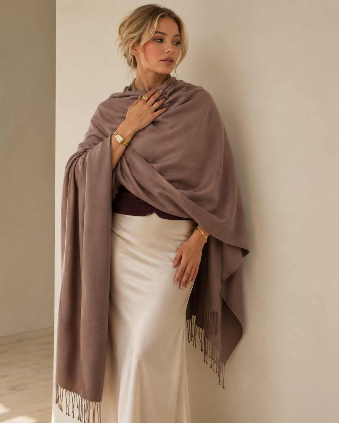 Luxury handwoven pashmina shawl — Kumari's