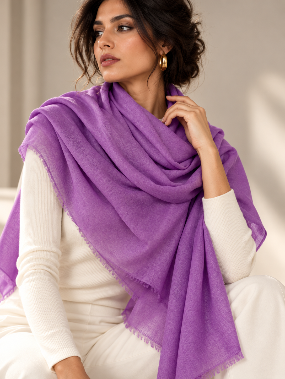Elegant purple cashmere shawl