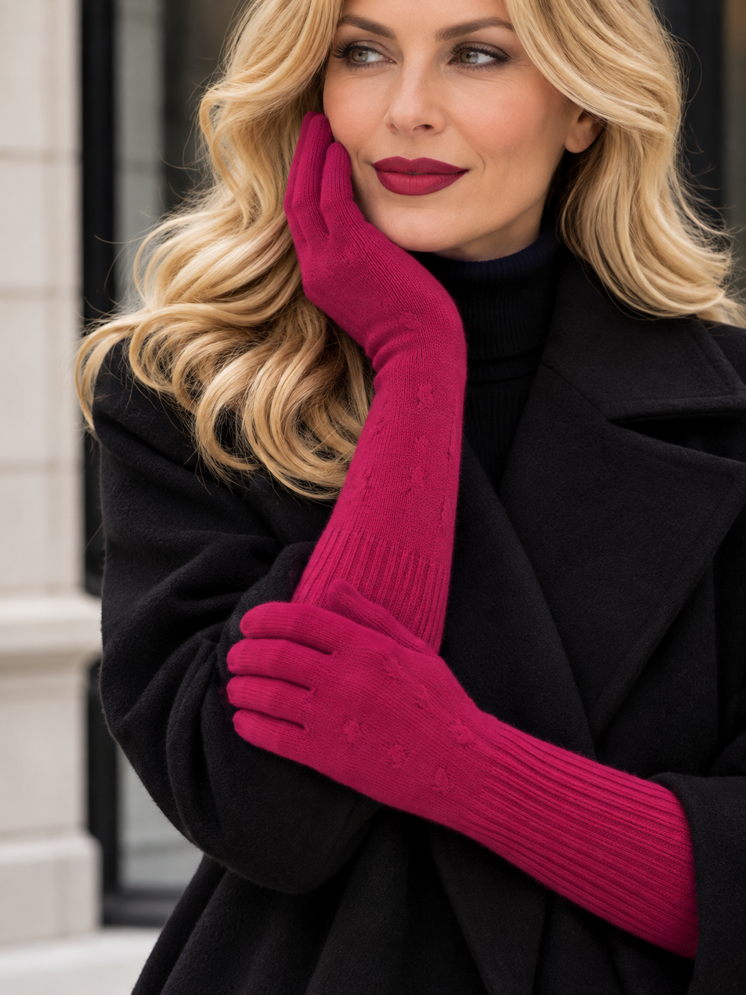 Fuchsia cashmere gloves