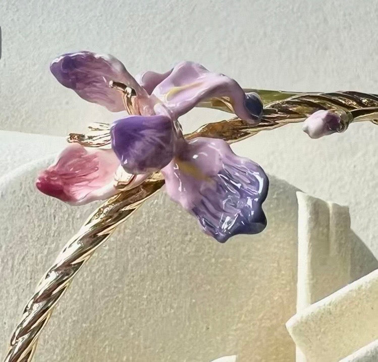 Iris Bracelet