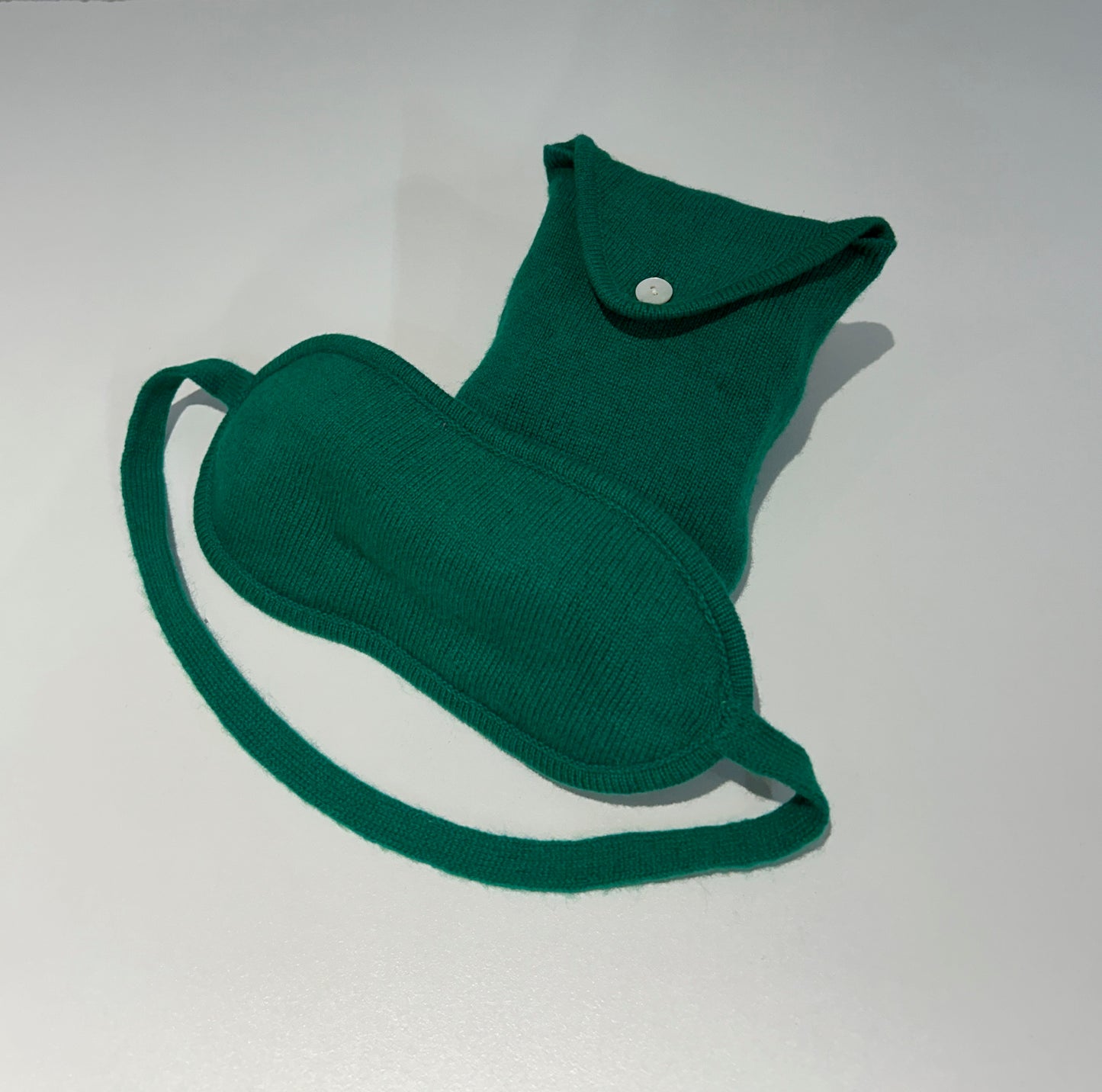 Cashmere sleep mask - premium sleep accessory