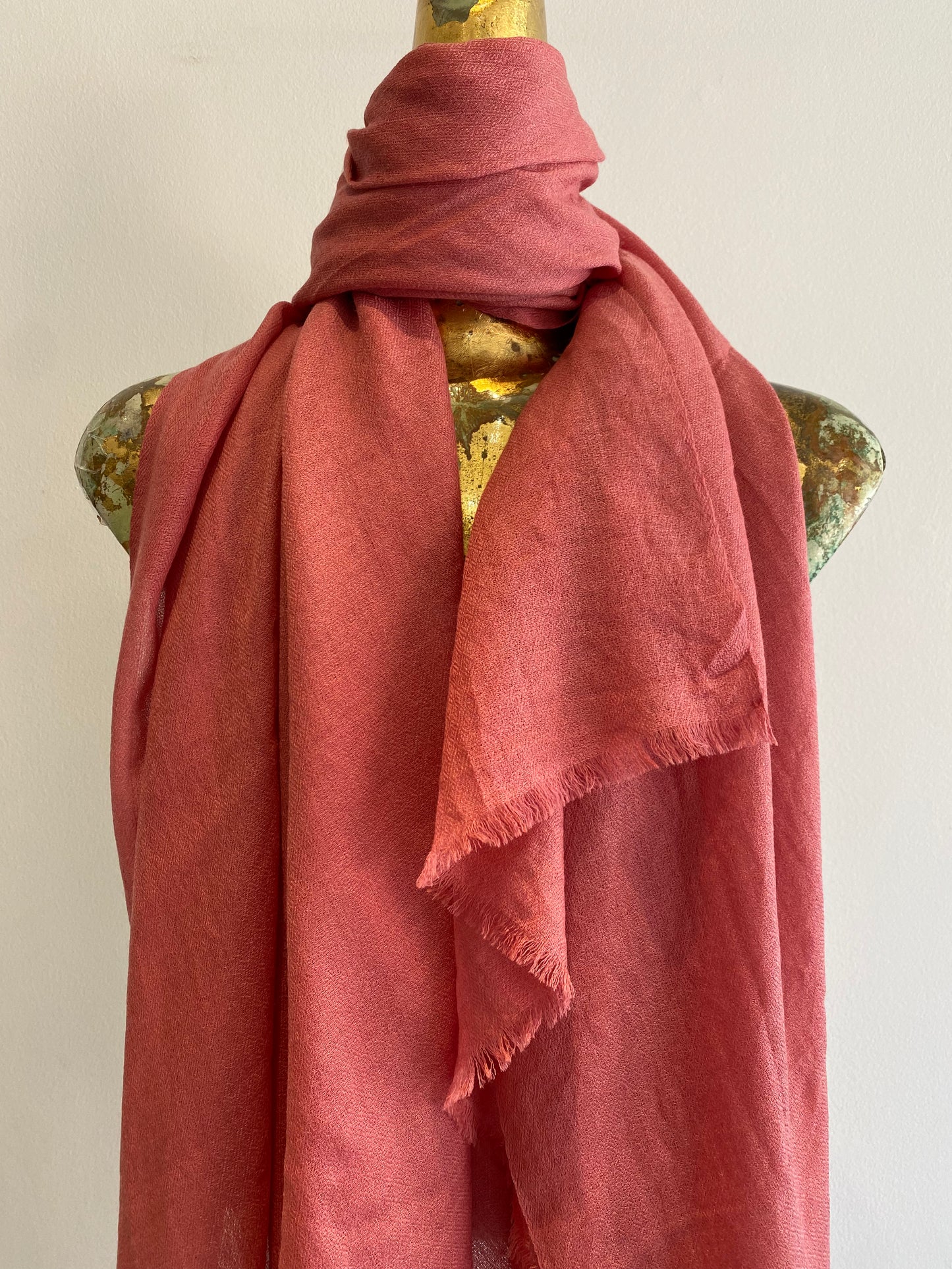 Luxury Featherweight Cashmere Shawl.