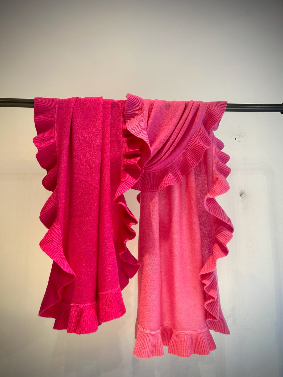 Gorgeous pink two tone cashmere ruffled shawl