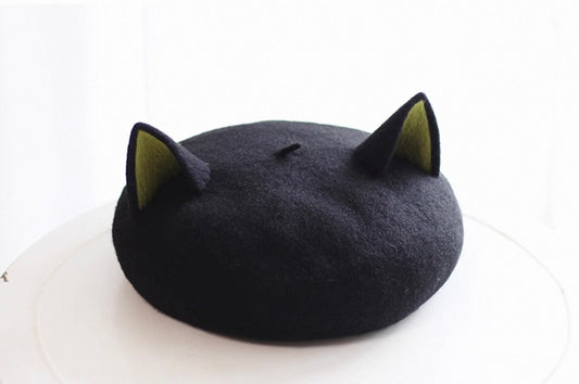 Black feline inspired Beret