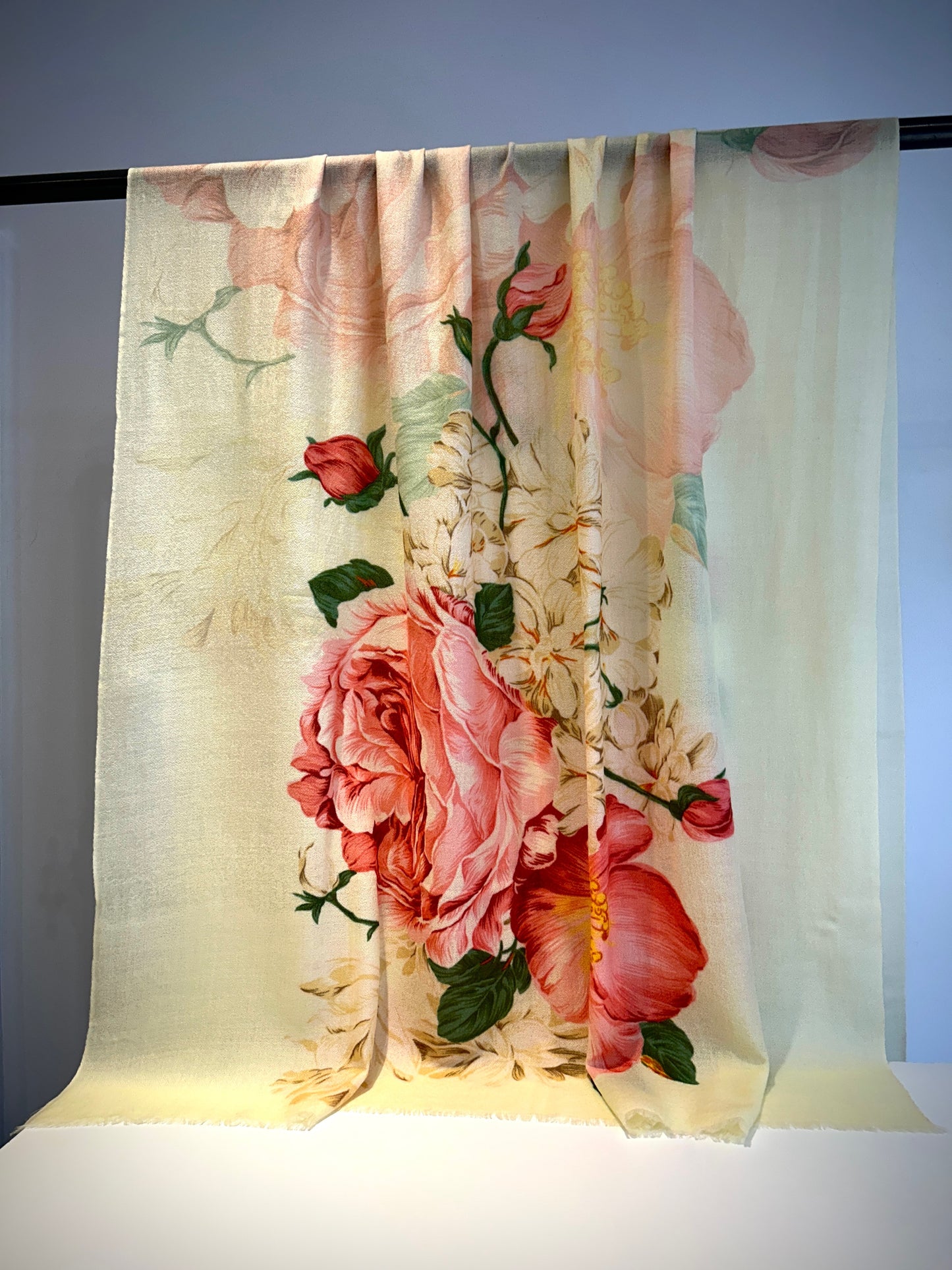 Cashmere floral hand woven shawl