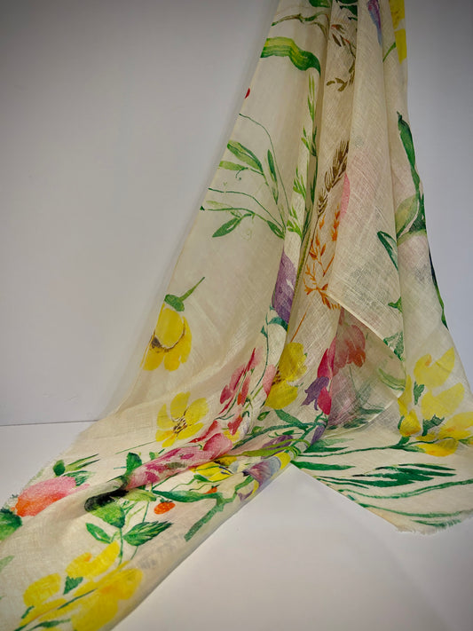 Handwoven linen scarf in floral