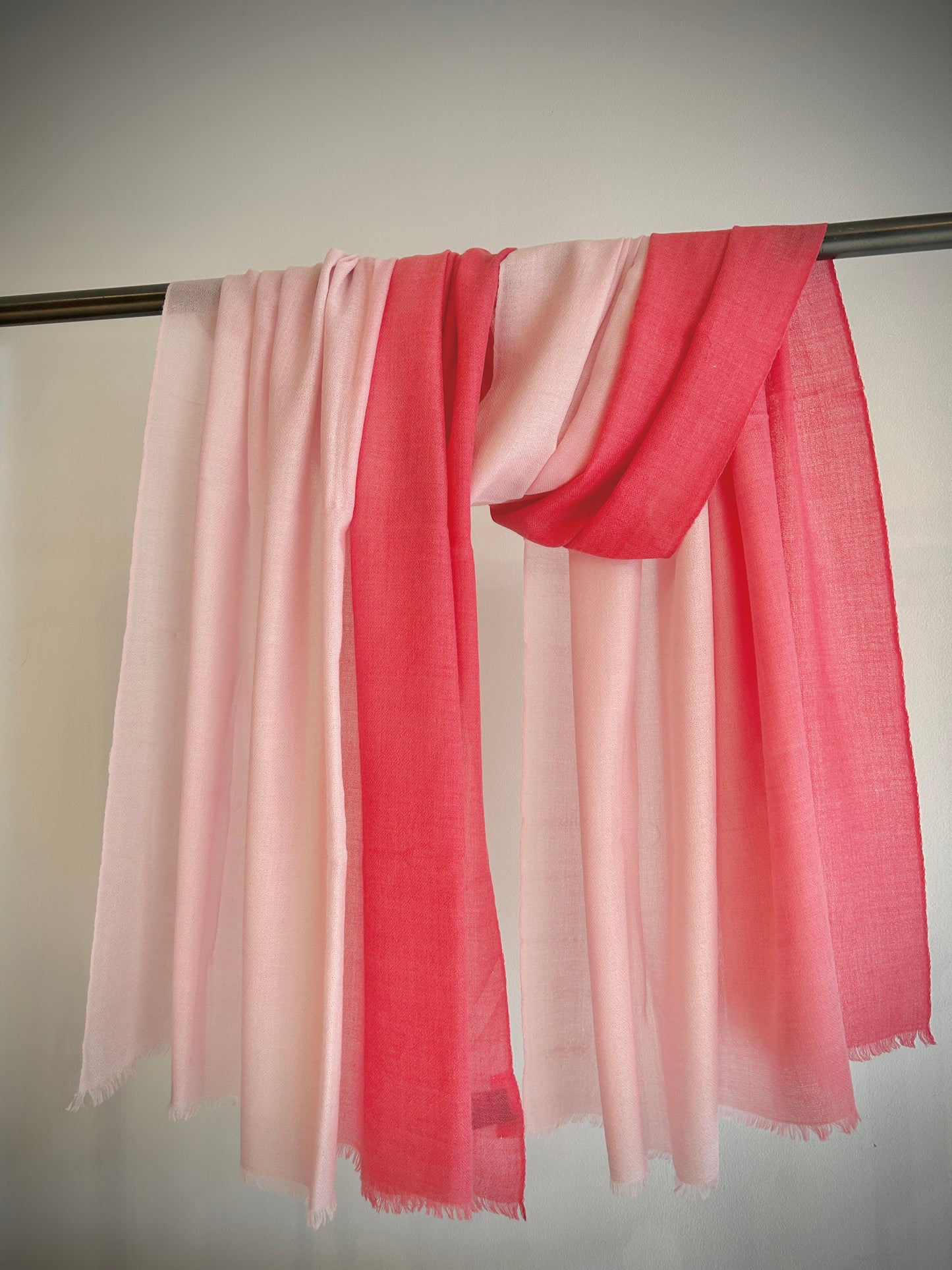 Two tone cashmere shawl