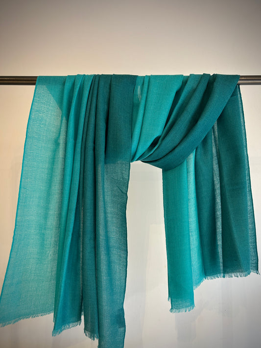 Two tone cashmere shawl