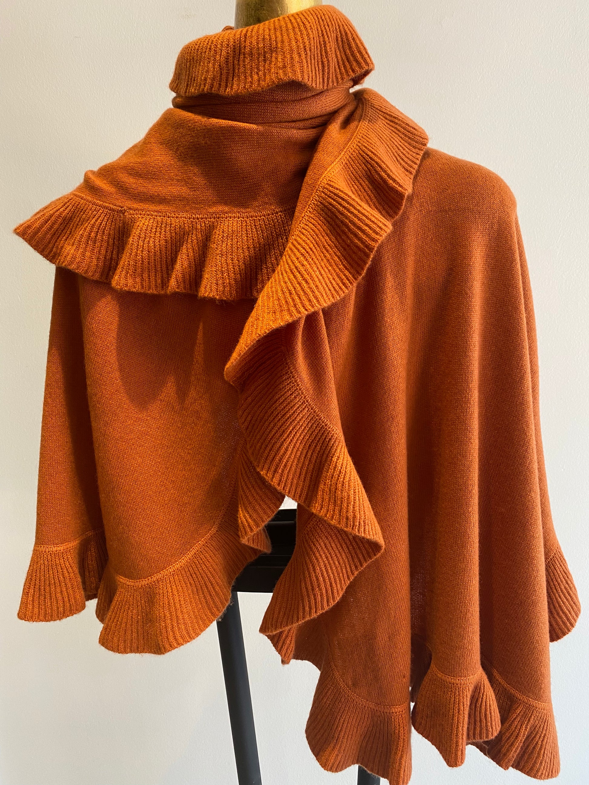 Cashmere ruffled shawl draped elegantly - 70cm x 190cm hand-woven wrap