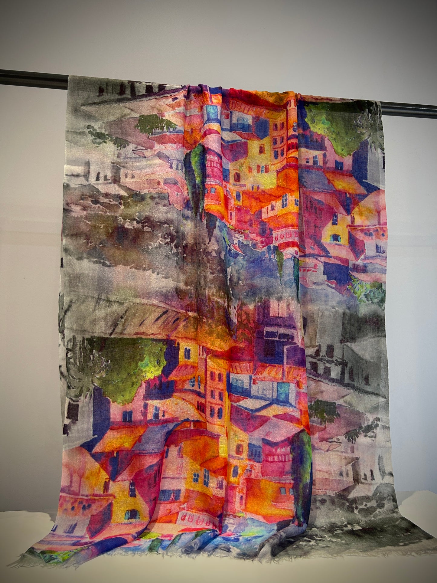 Colourful light scarf