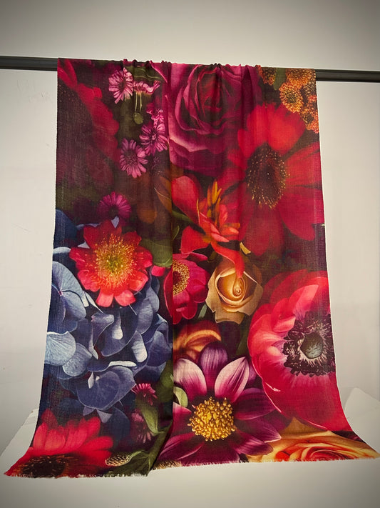 Floral woven cashmere