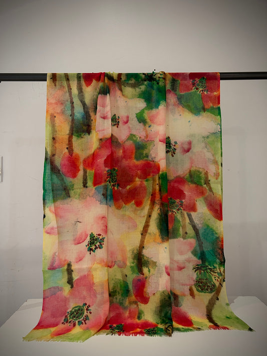 Floral scarf in merino wool