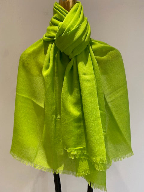 Luxury Featherweight Cashmere Shawl.