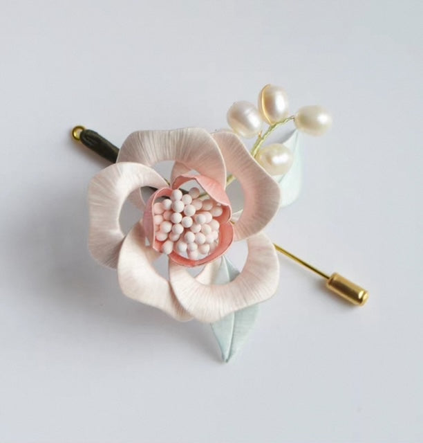 Small Floral Brooch