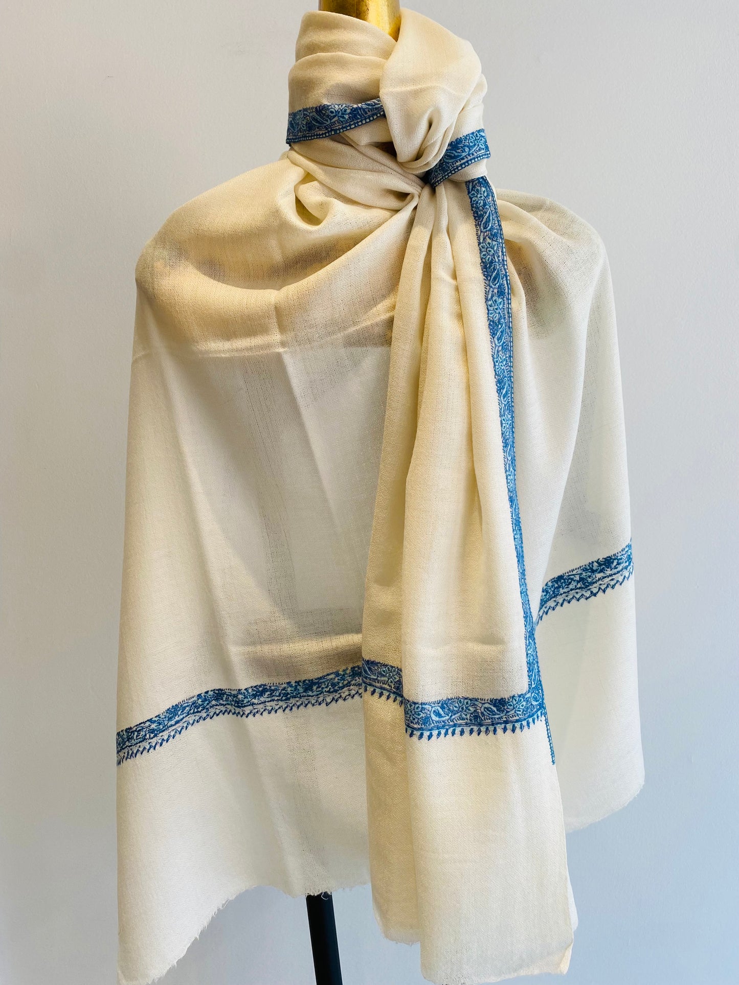 Kashmiri Border Shawl.
