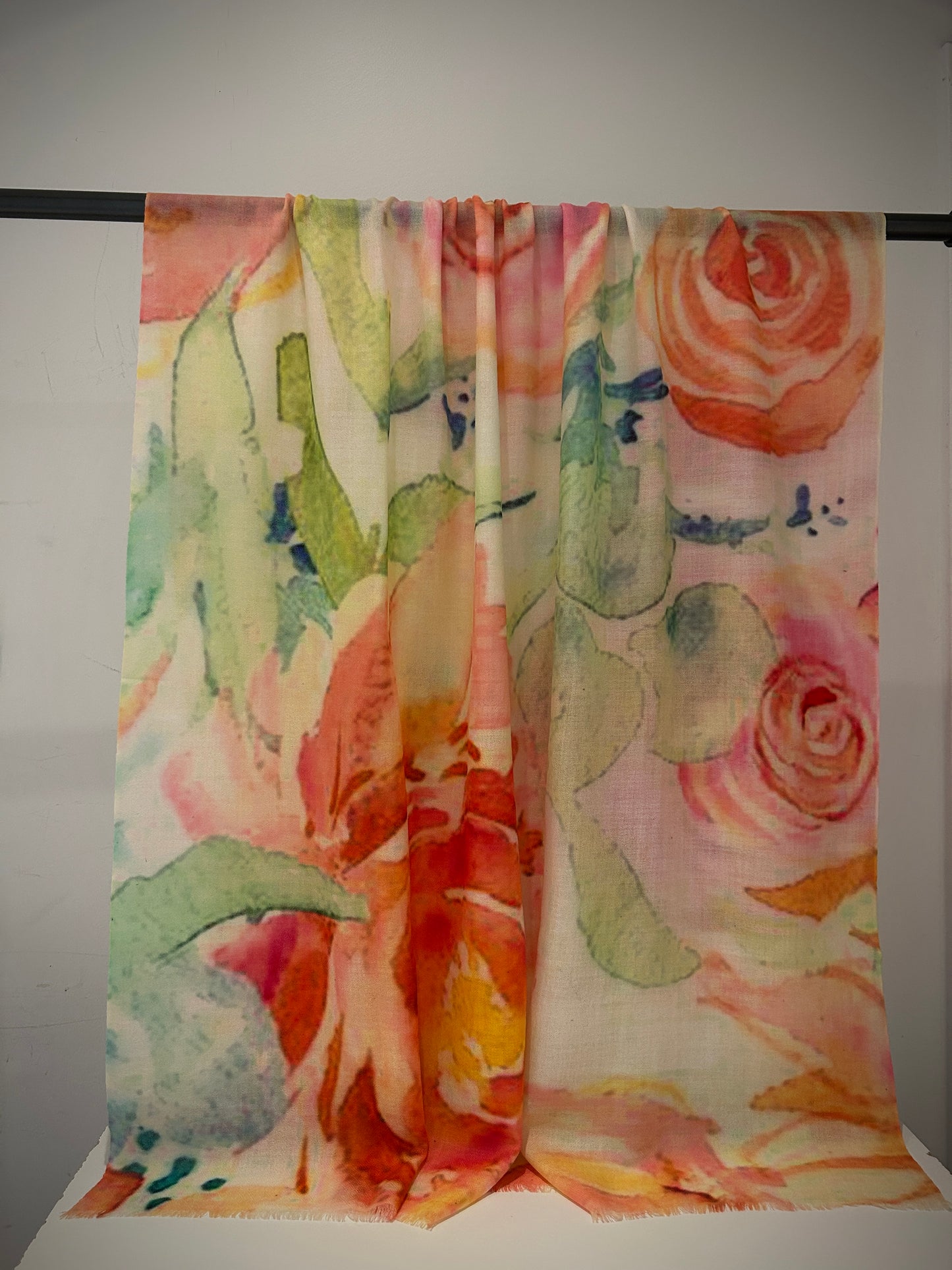 Floral pattern in cashmere shawl