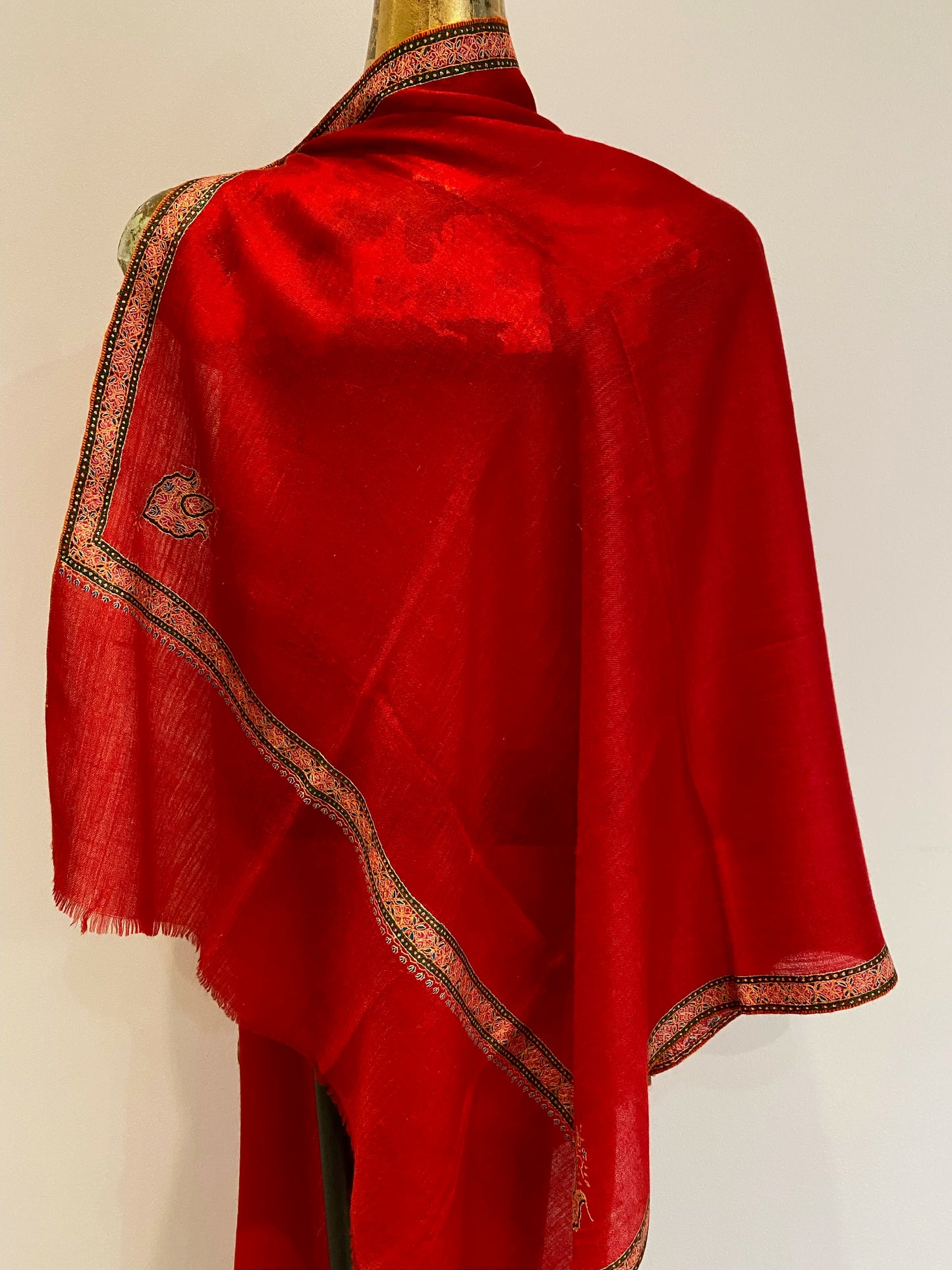 Hand Embroidered Kashmiri Shawl.