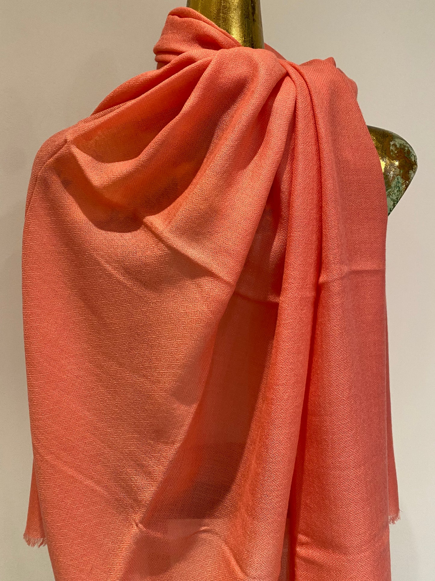 Luxury Featherweight Cashmere Shawl.