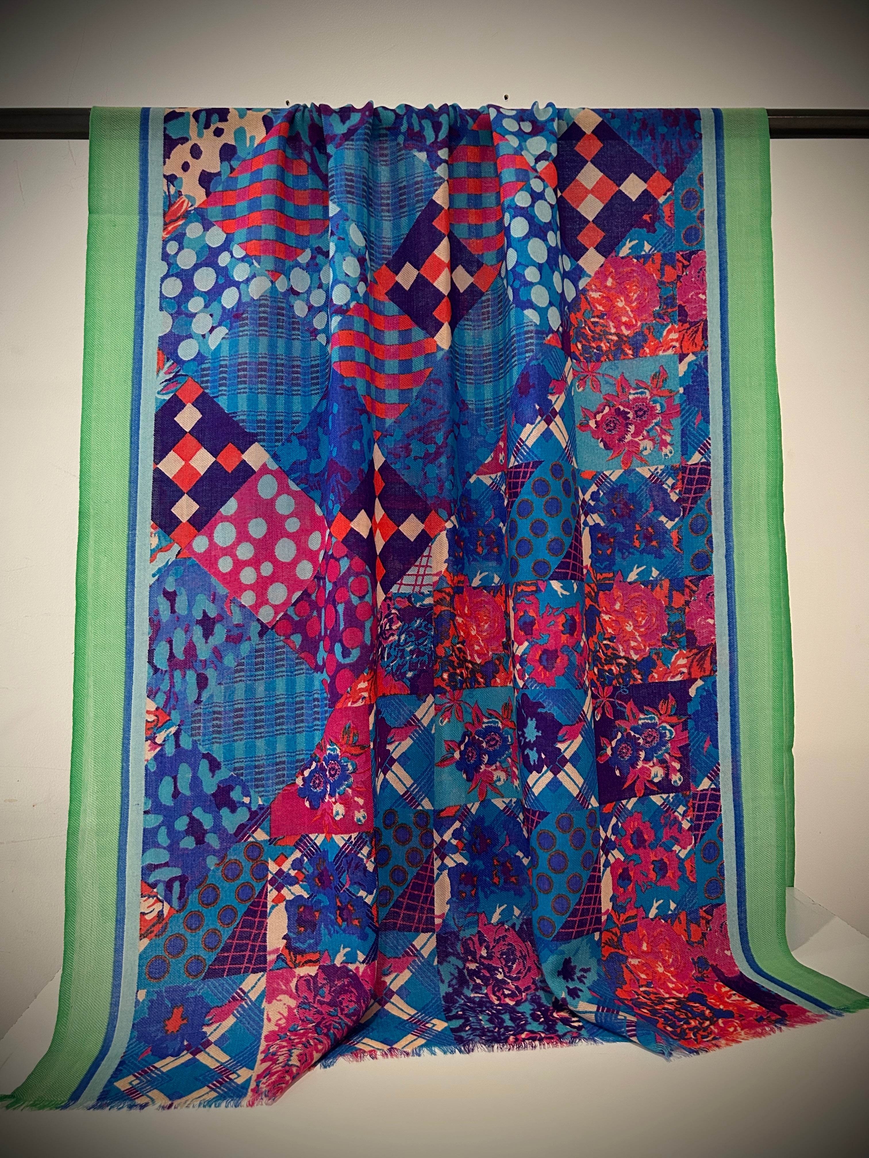 Geometric pattern Fine Wool Scarf