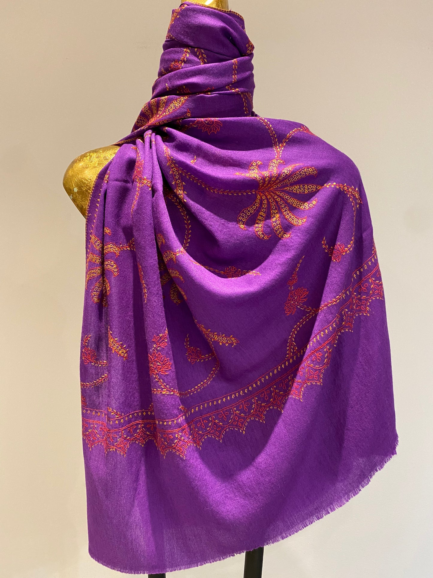 Kashmiri Shawl With Em