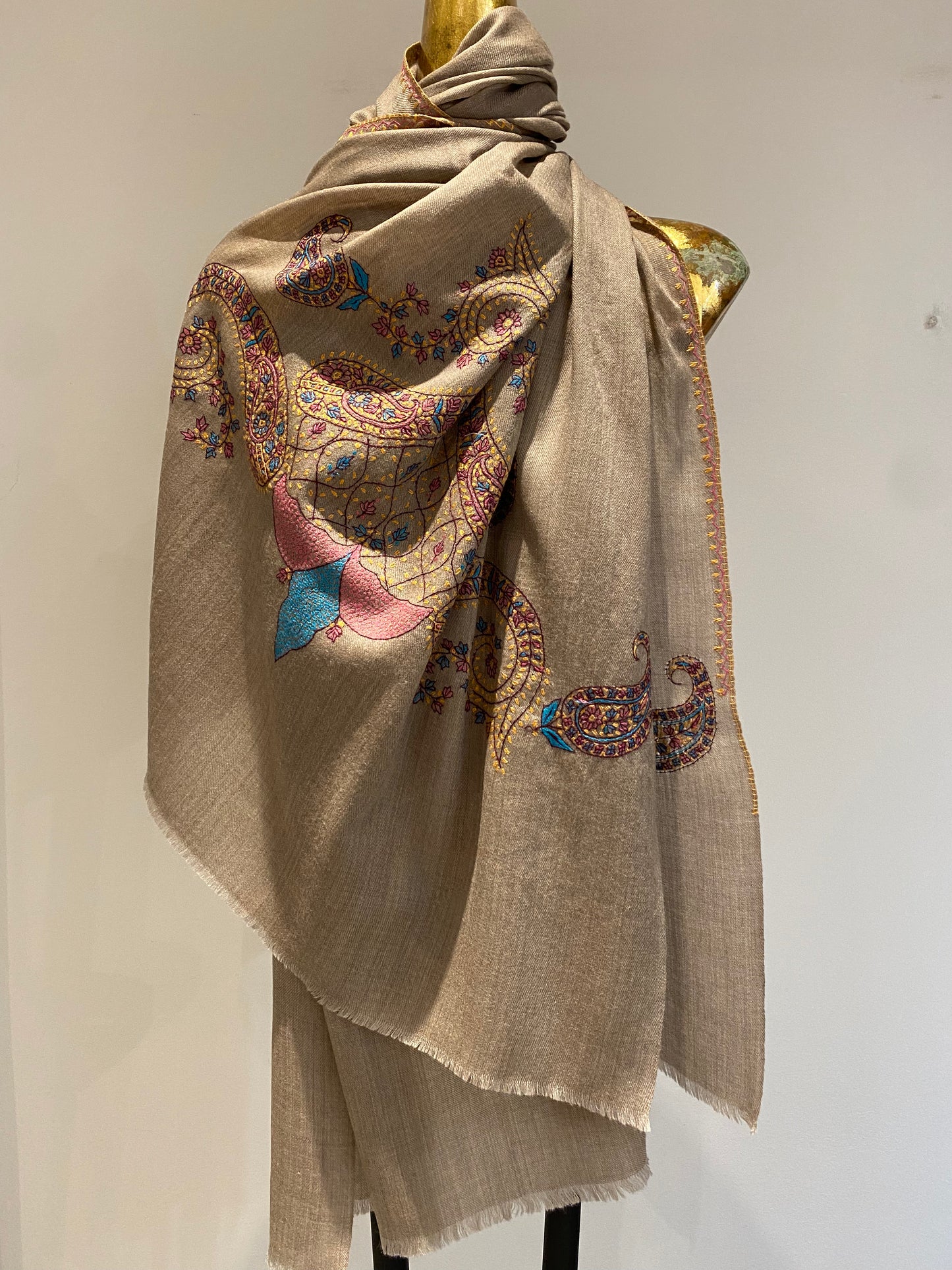 Kashmiri Shawl With Em
