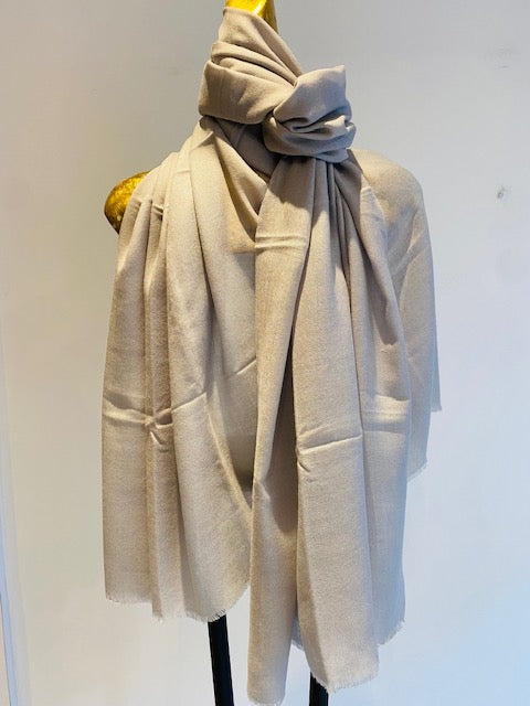Luxury Featherweight Cashmere Shawl.