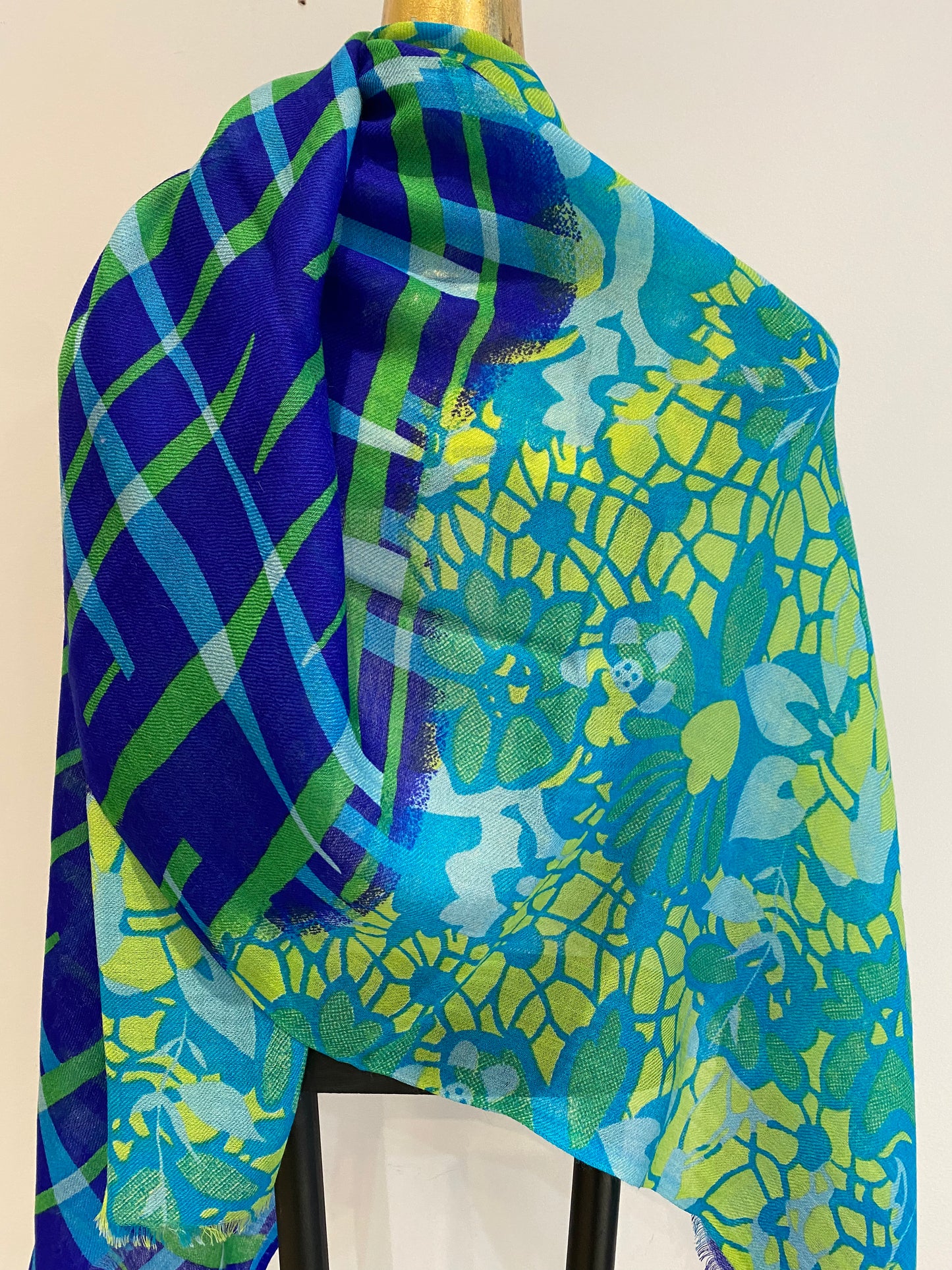 Fine wool shawl corner detail with refined edge