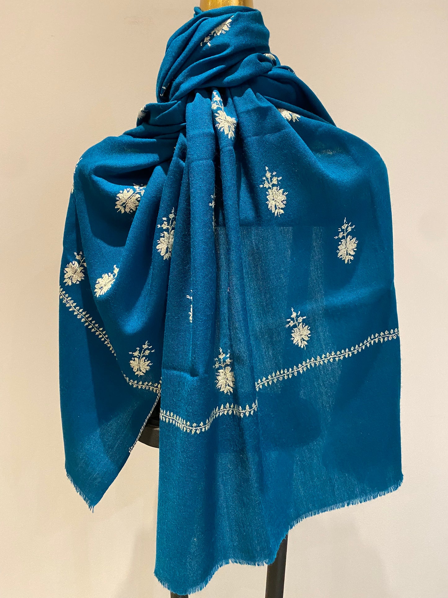 Kashmiri Shawl With Em