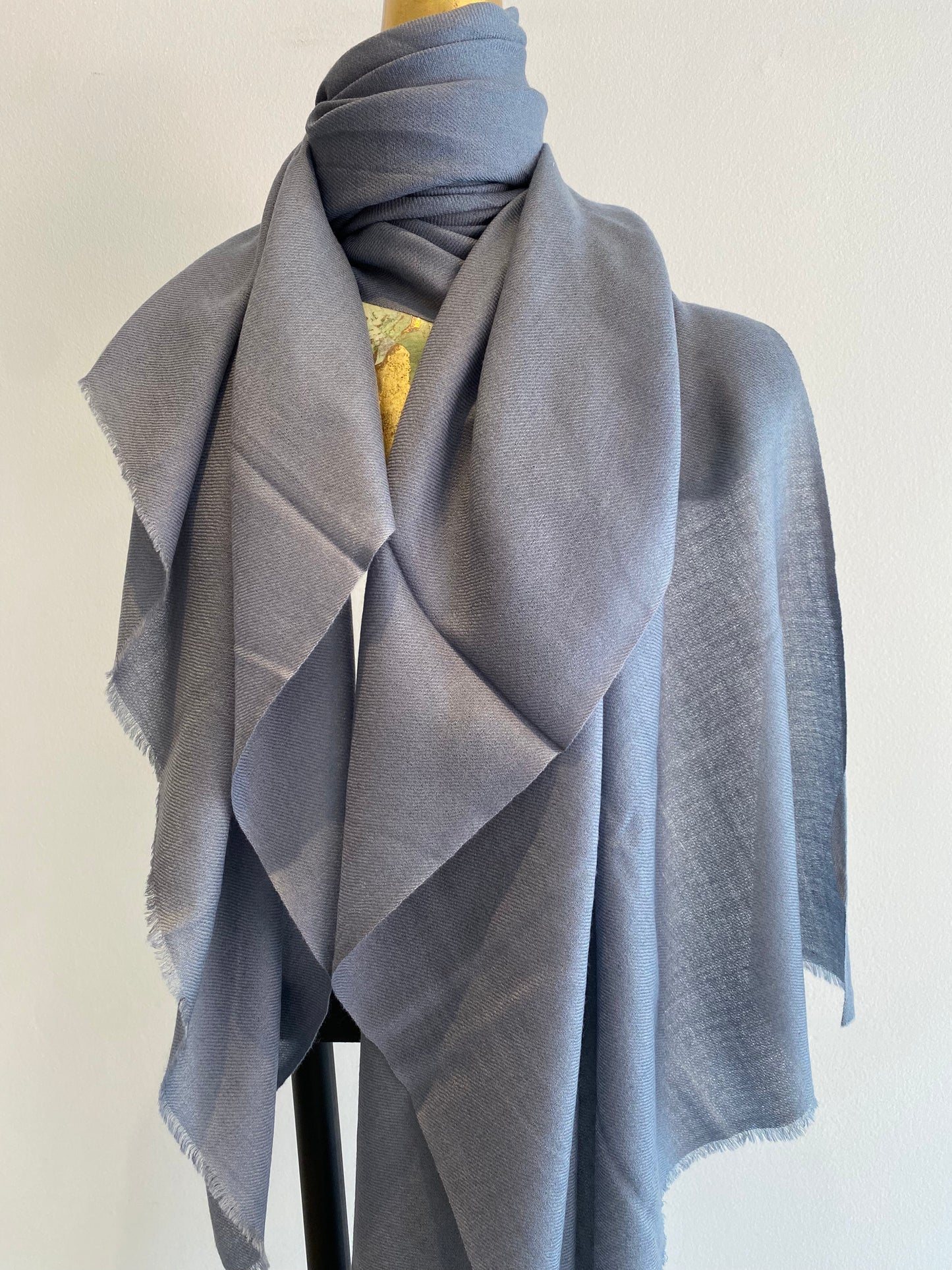Luxury Featherweight Cashmere Shawl.