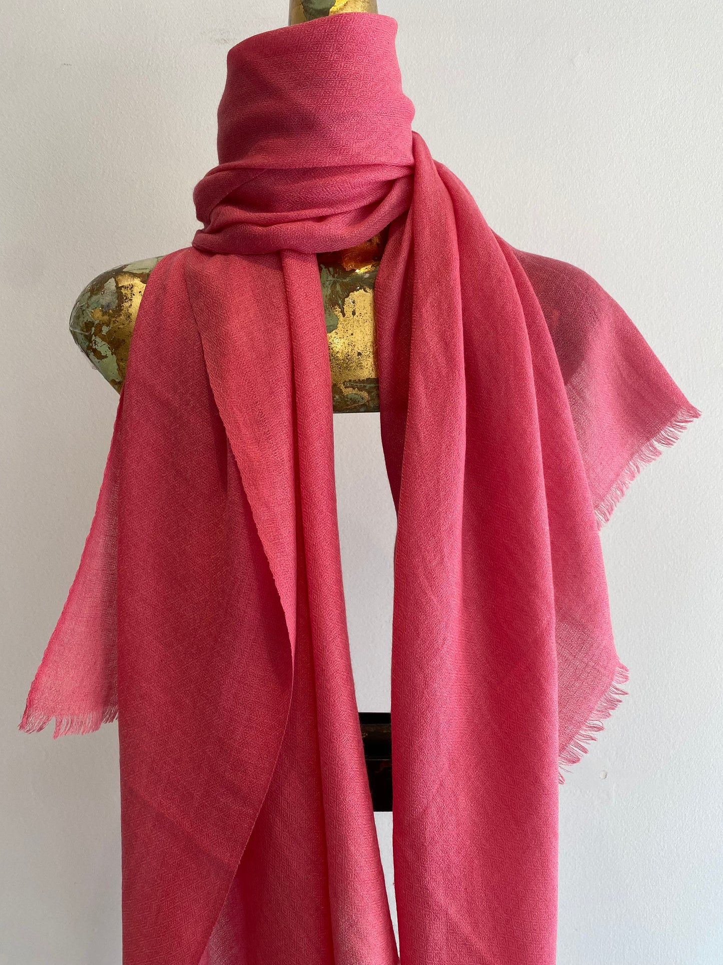 Luxury Featherweight Cashmere Shawl.