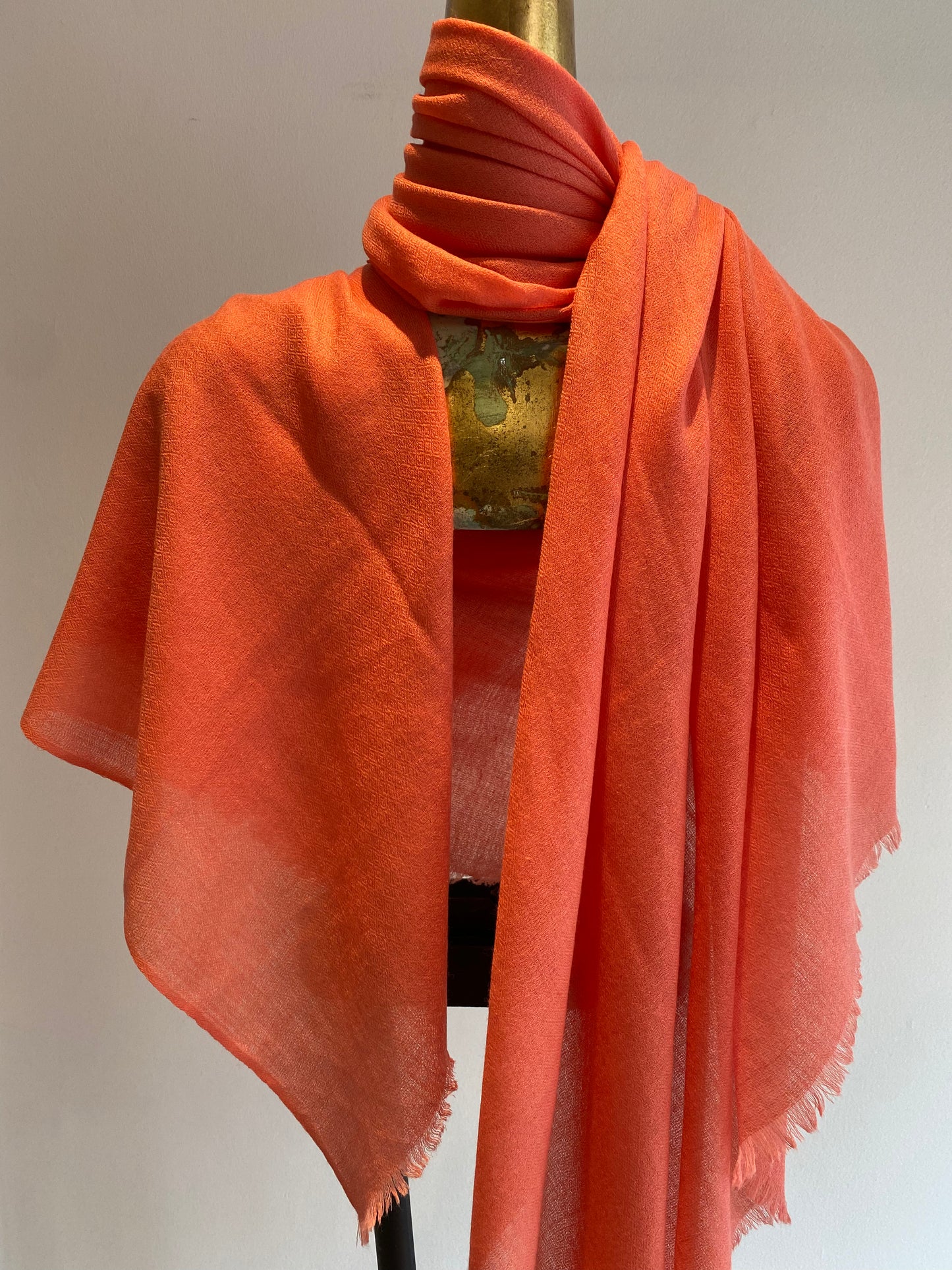 Luxury Featherweight Cashmere Shawl.