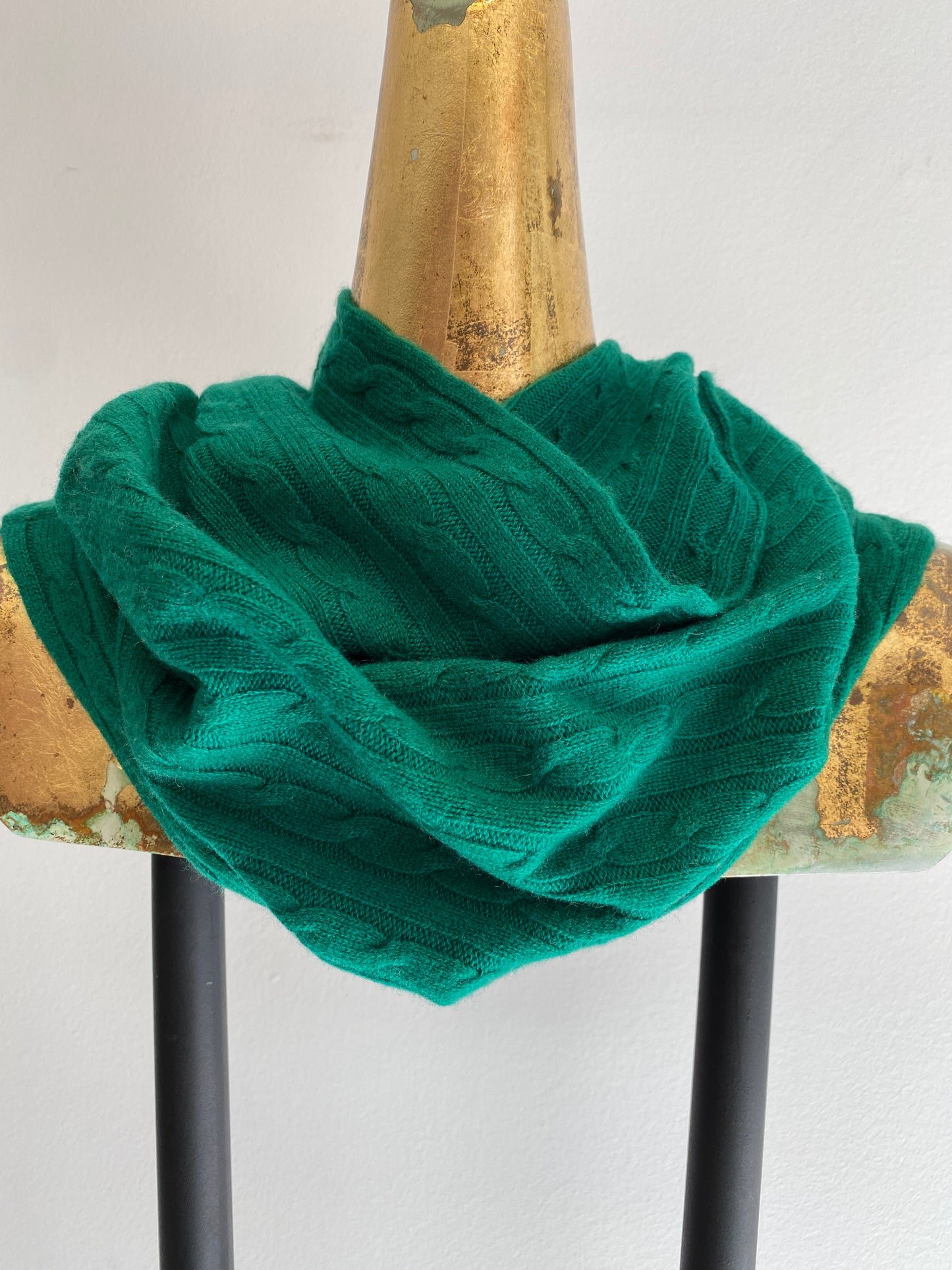 Cabled Cashmere Neck Warmer