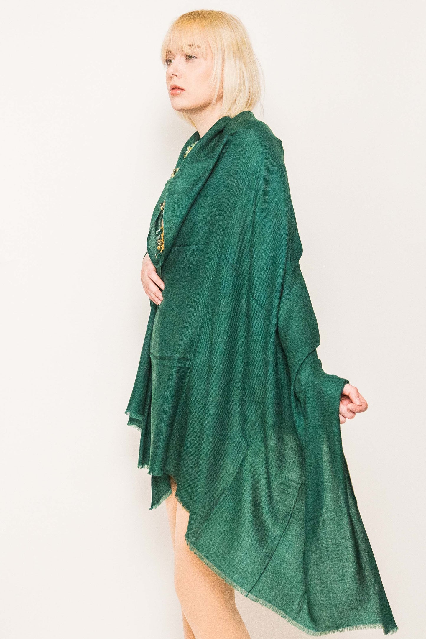 Luxury Featherweight Cashmere Shawl.