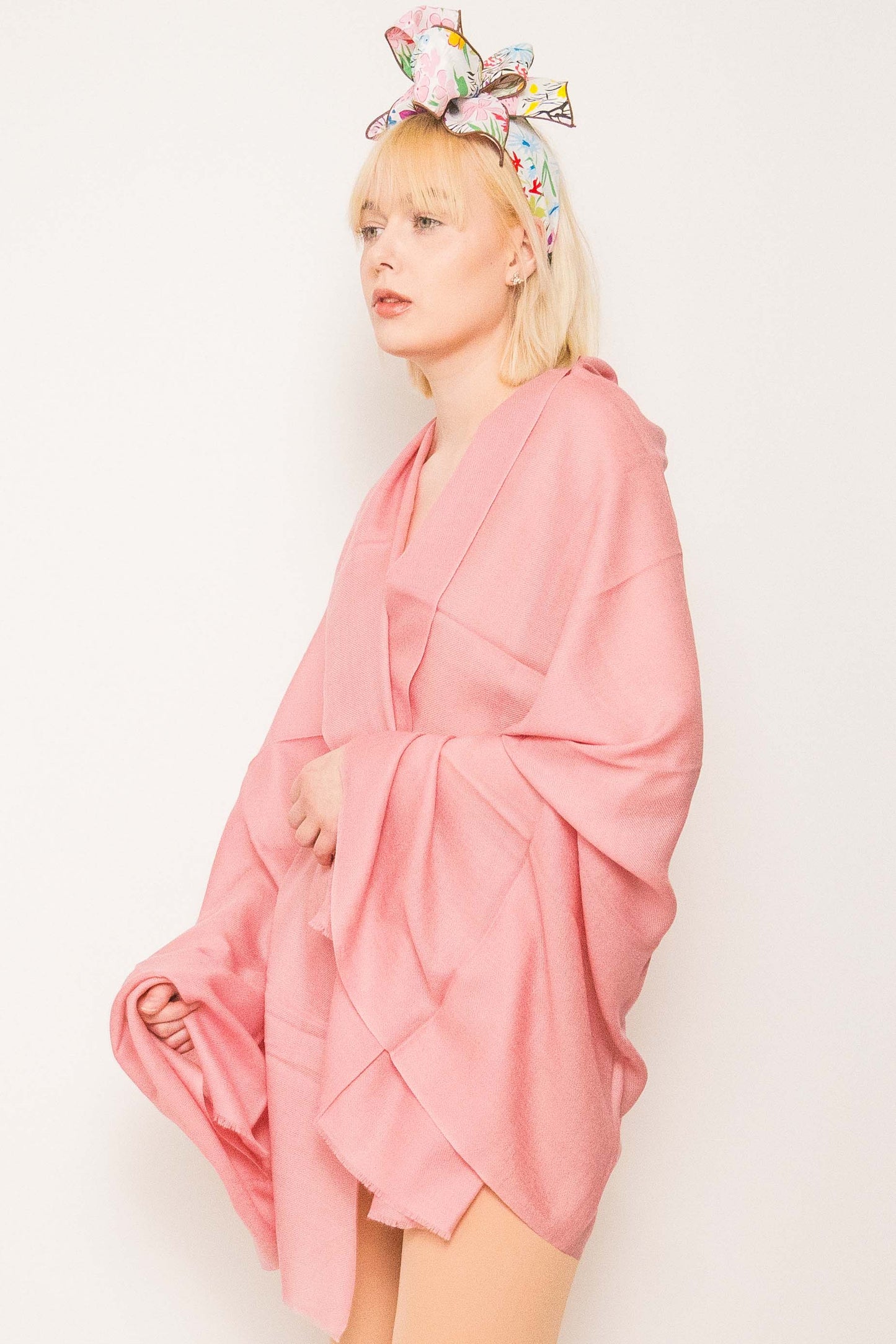Luxury Featherweight Cashmere Shawl.