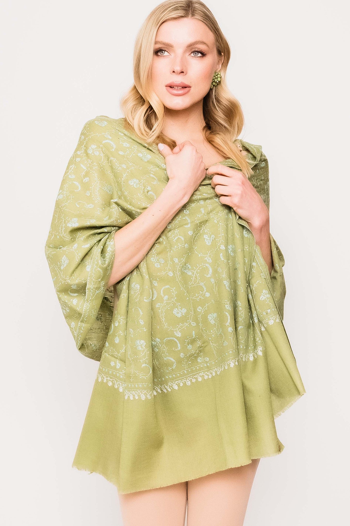 Kashmiri Shawl With All Over Embroidery